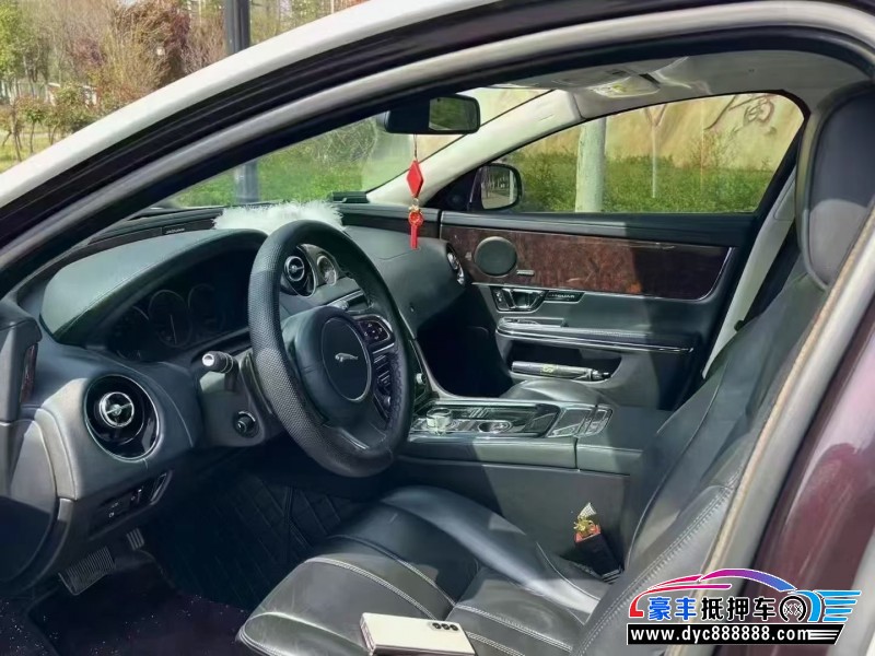 14年捷豹XJL轿车抵押车出售