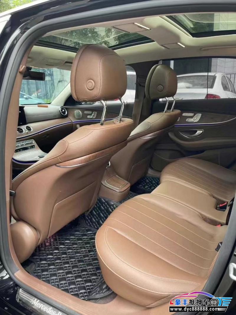 23年奔驰E轿车抵押车出售