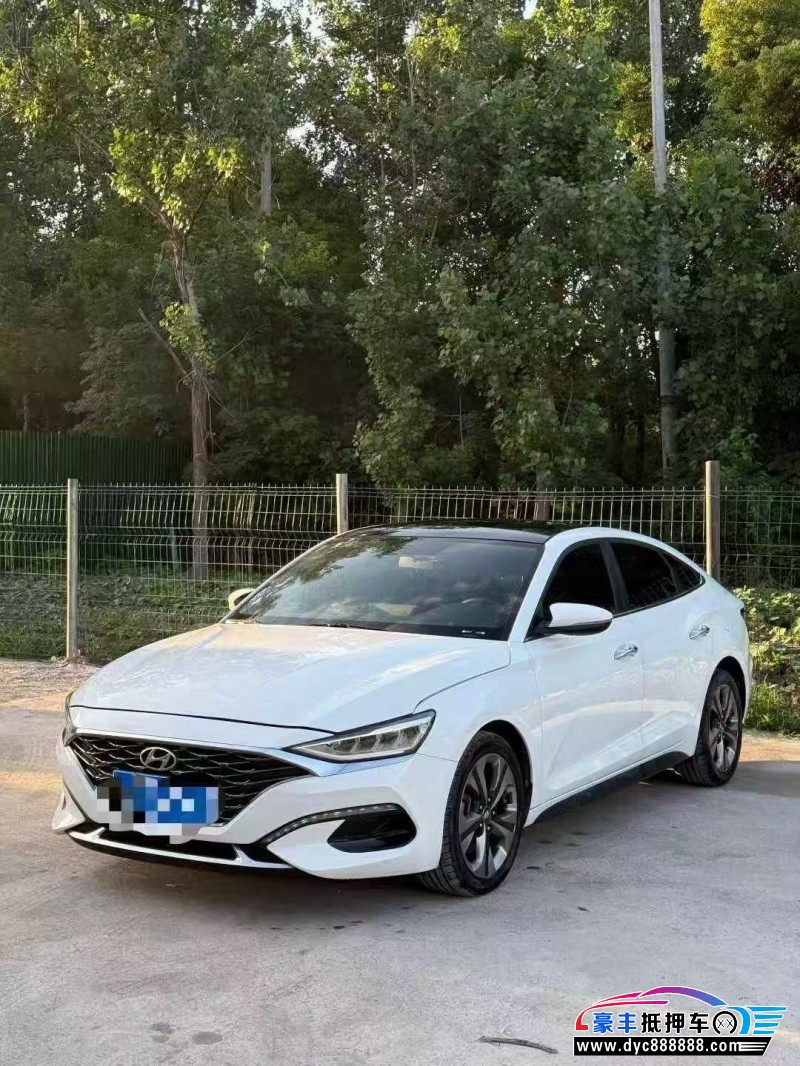 21年现代菲斯塔轿车抵押车出售