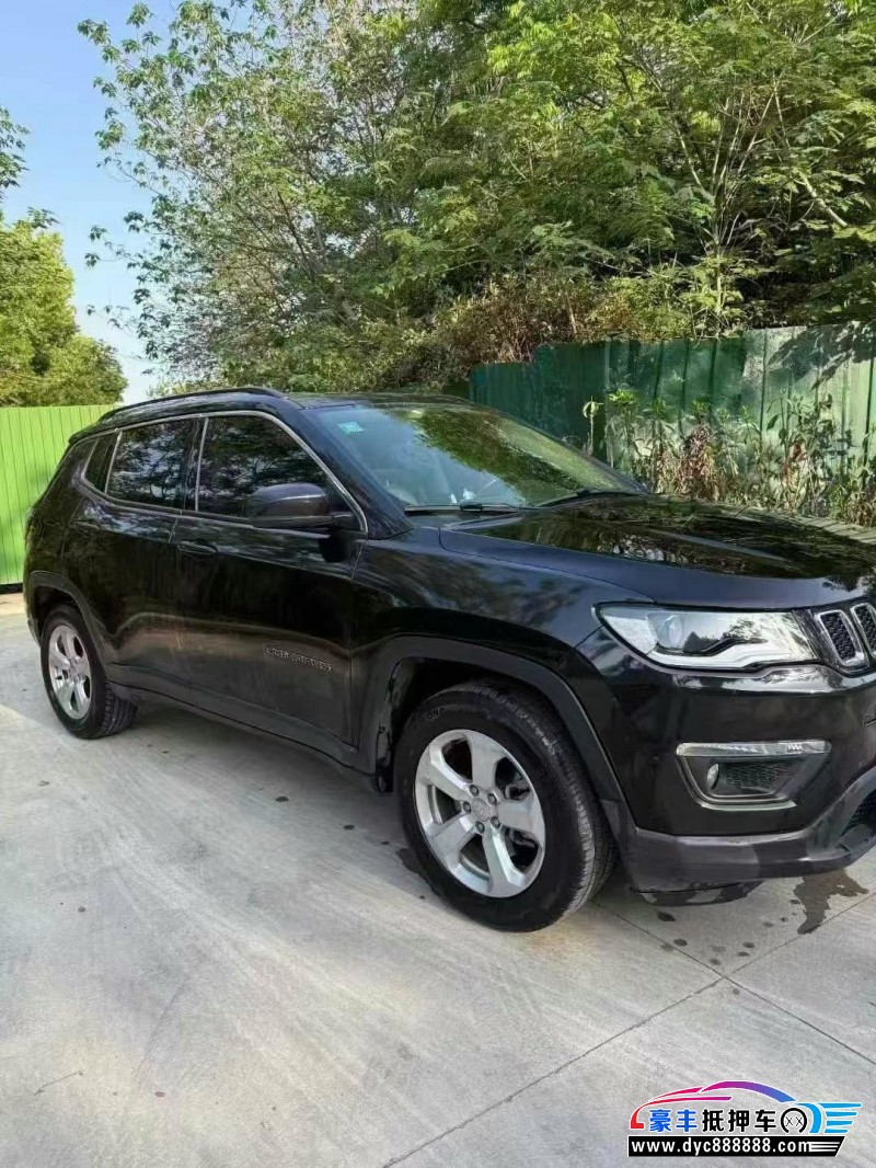 18年Jeep指南者轿车抵押车出售