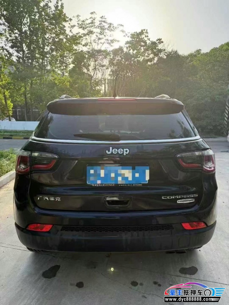 18年Jeep指南者轿车抵押车出售