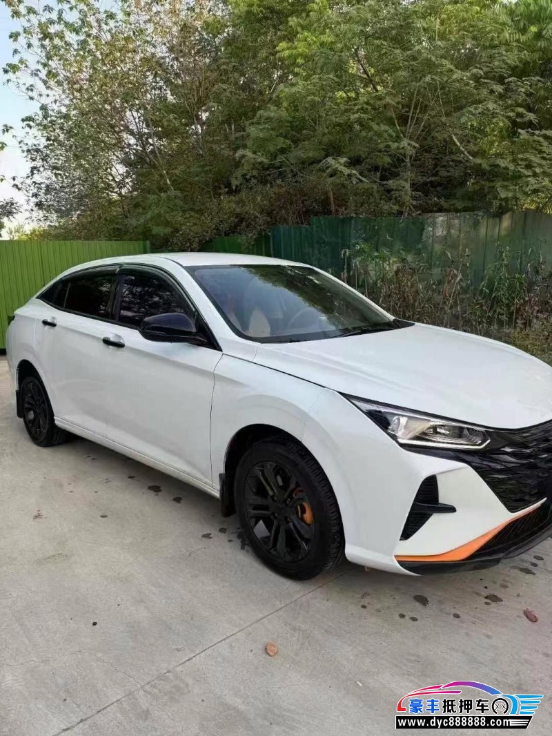 22年东风风神奕炫轿车抵押车出售