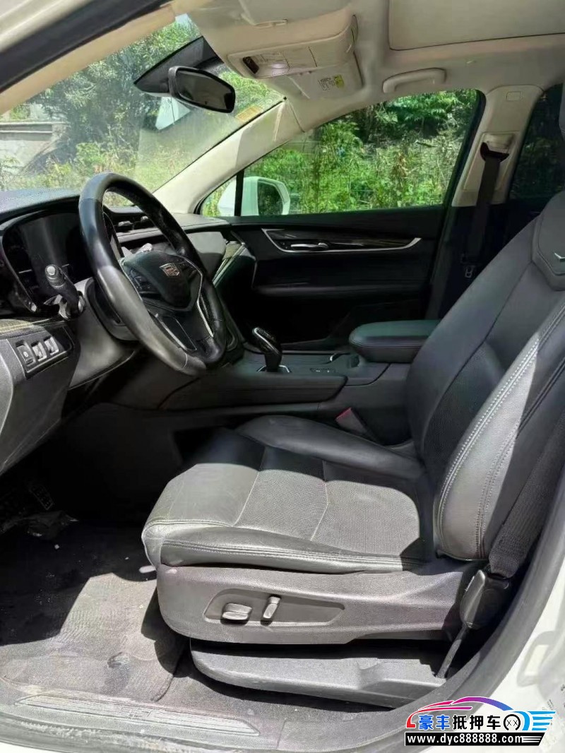 17年凯迪拉克XT5轿车抵押车出售