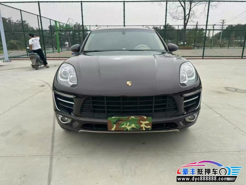 抵押车出售15年保时捷Macan迈凯轿车