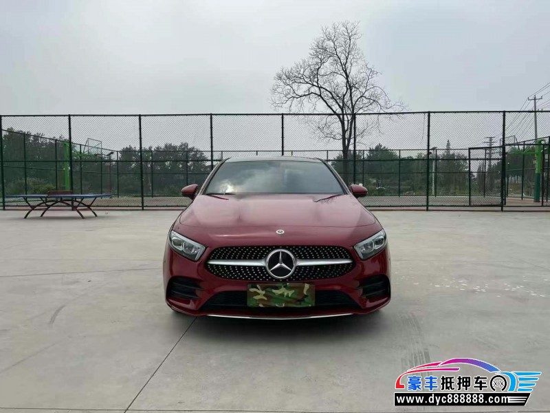 抵押车出售21年奔驰A轿车