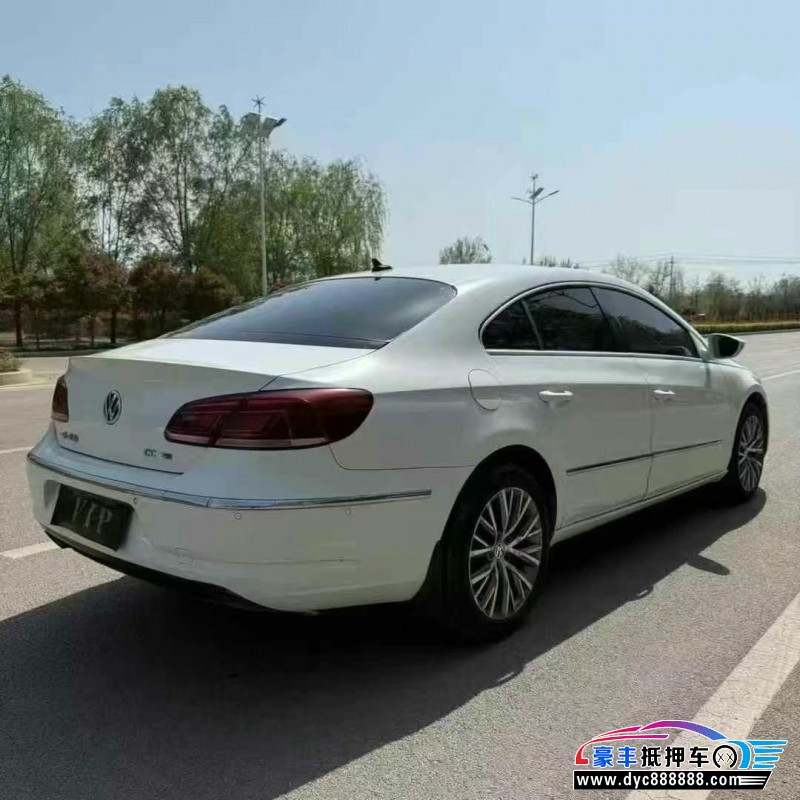 13年大众CC轿车抵押车出售