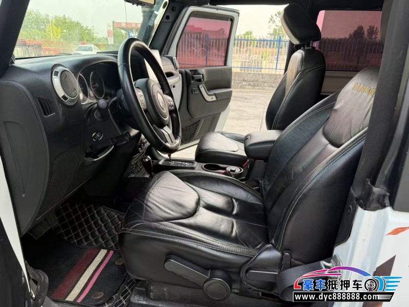 14年Jeep牧马人SUV抵押车出售