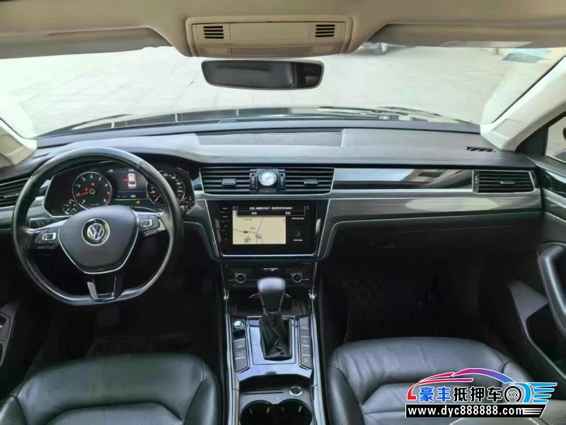 19年大众辉昂轿车抵押车出售