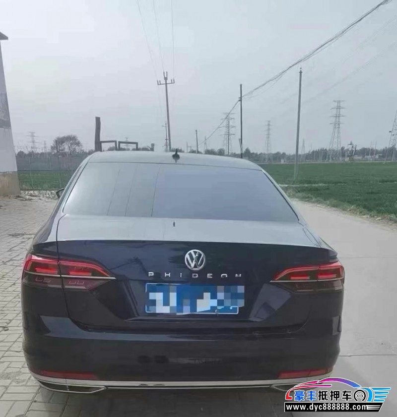 17年大众辉昂轿车抵押车出售