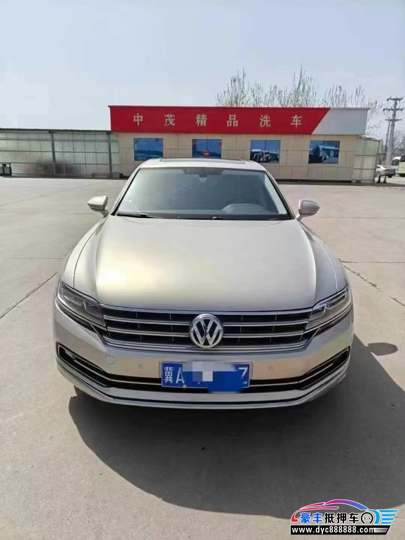 17年大众辉昂轿车抵押车出售