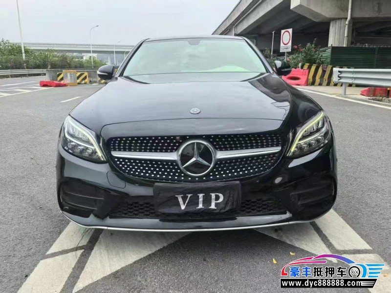 20年奔驰C轿车抵押车出售