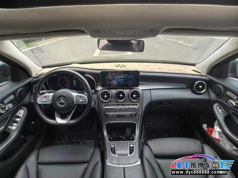 20年奔驰C轿车抵押车出售