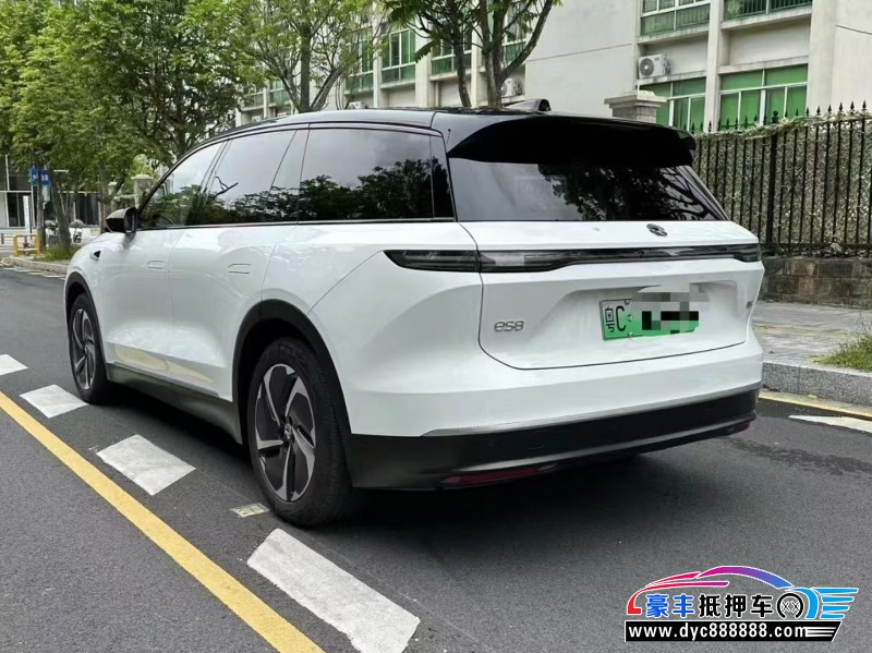 24年蔚来ES8轿车抵押车出售