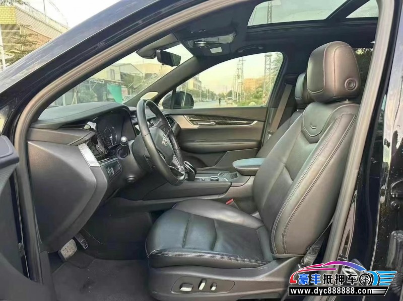 21年凯迪拉克xt6轿车抵押车出售