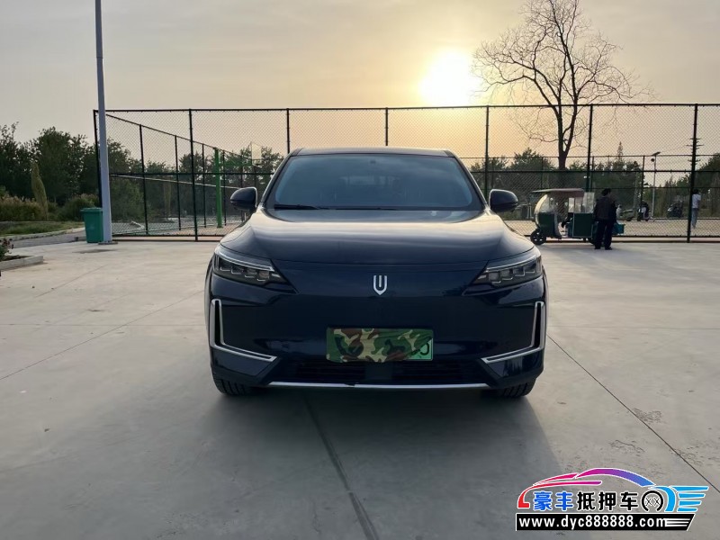 抵押车出售23年创维EV6轿车