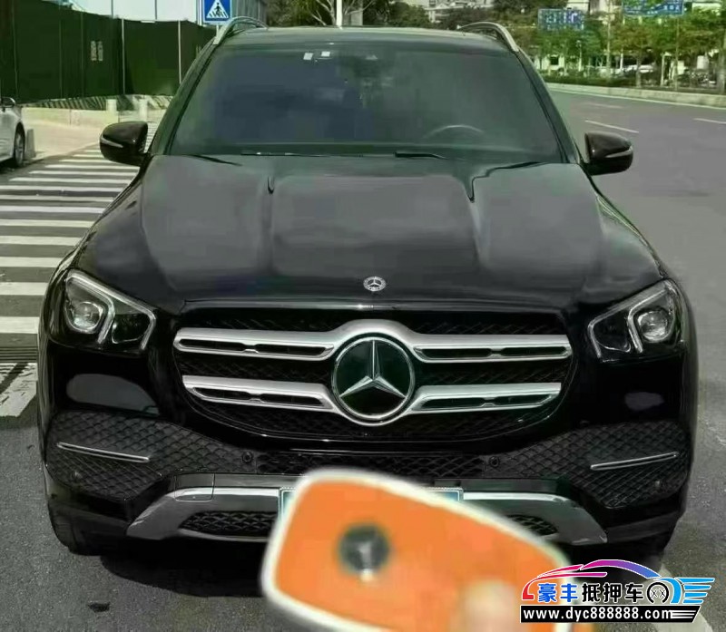 20年奔驰GLE轿车抵押车出售