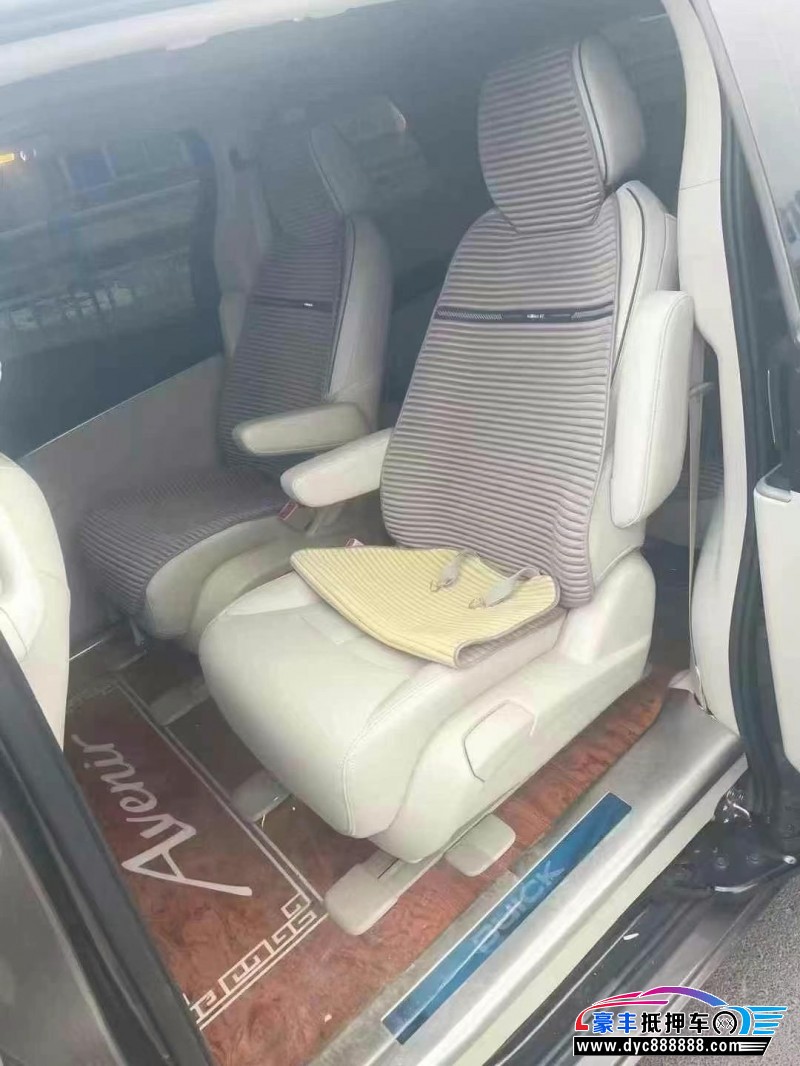 21年别克GL8MPV抵押车出售