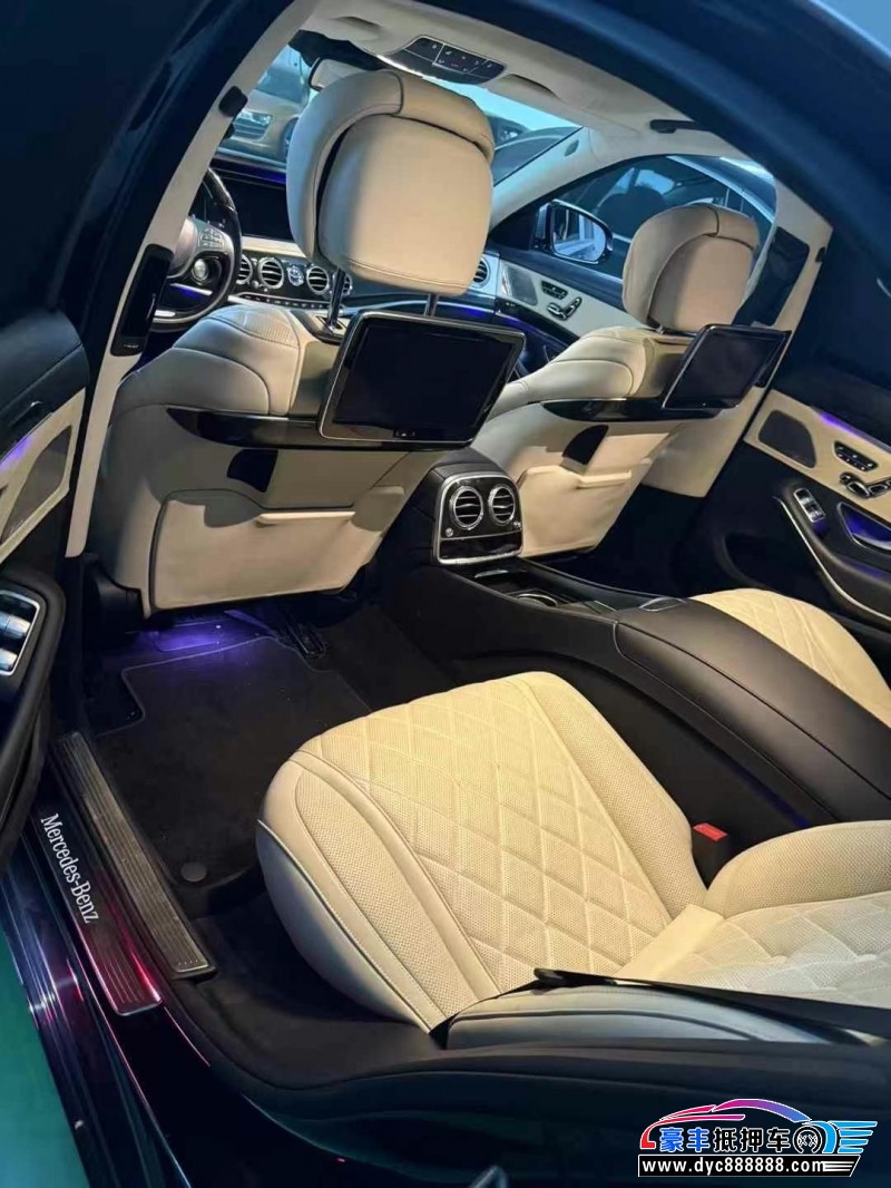 14年奔驰S轿车抵押车出售