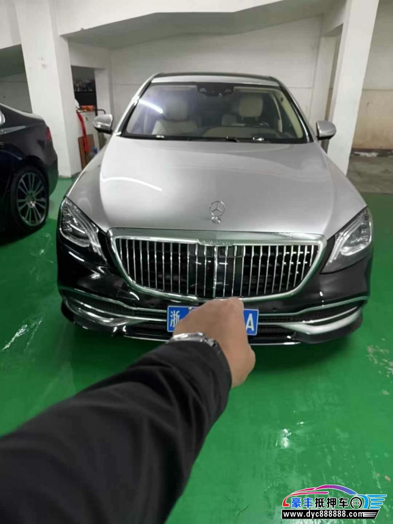 抵押车出售14年奔驰S轿车