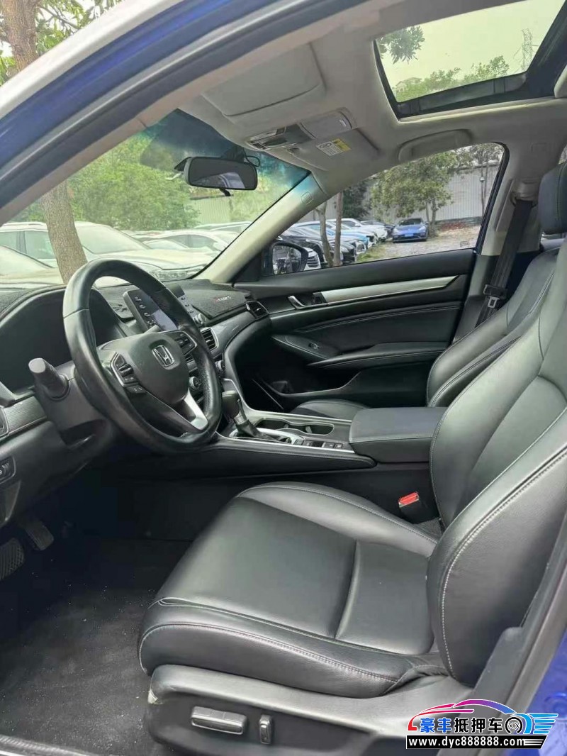 20年本田雅阁轿车抵押车出售