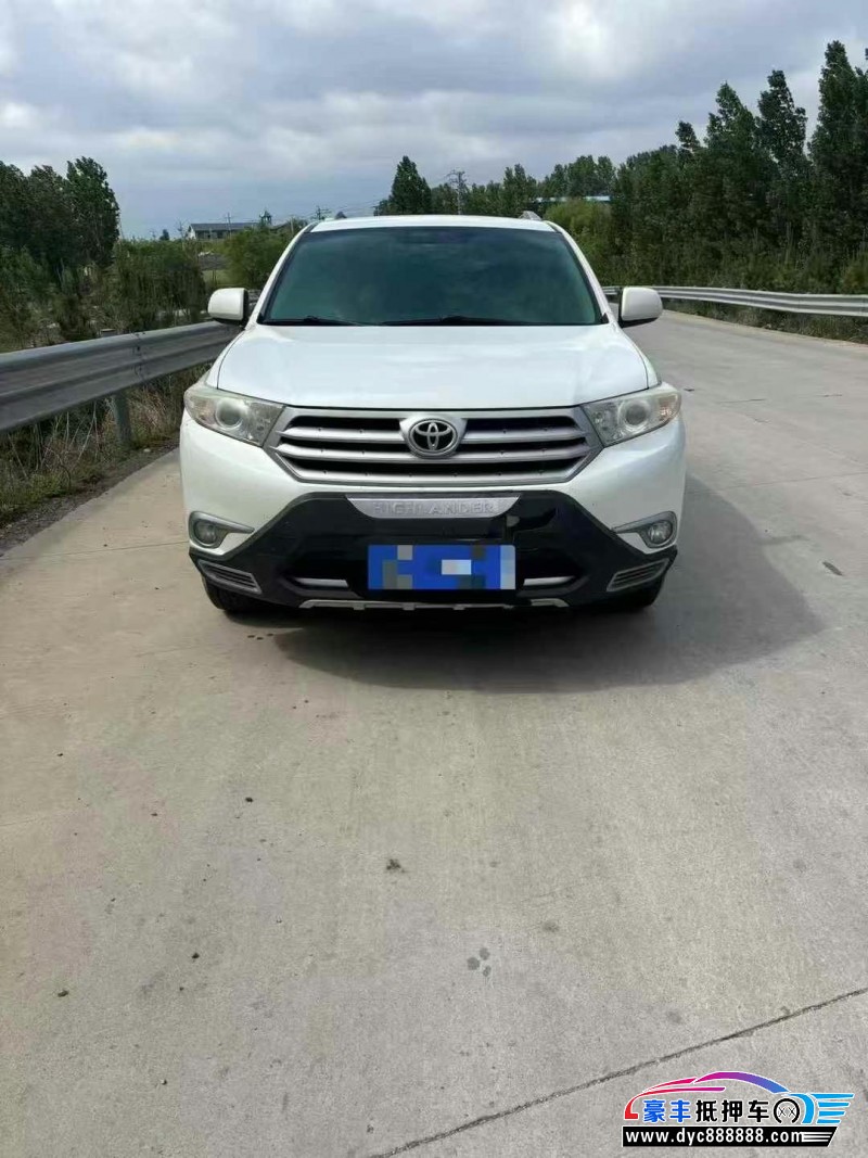 抵押车出售17年丰田汉兰达轿车