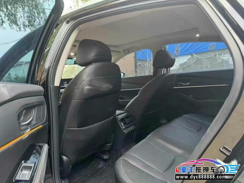 24年本田雅阁轿车抵押车出售