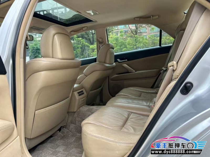 09年丰田锐志轿车抵押车出售