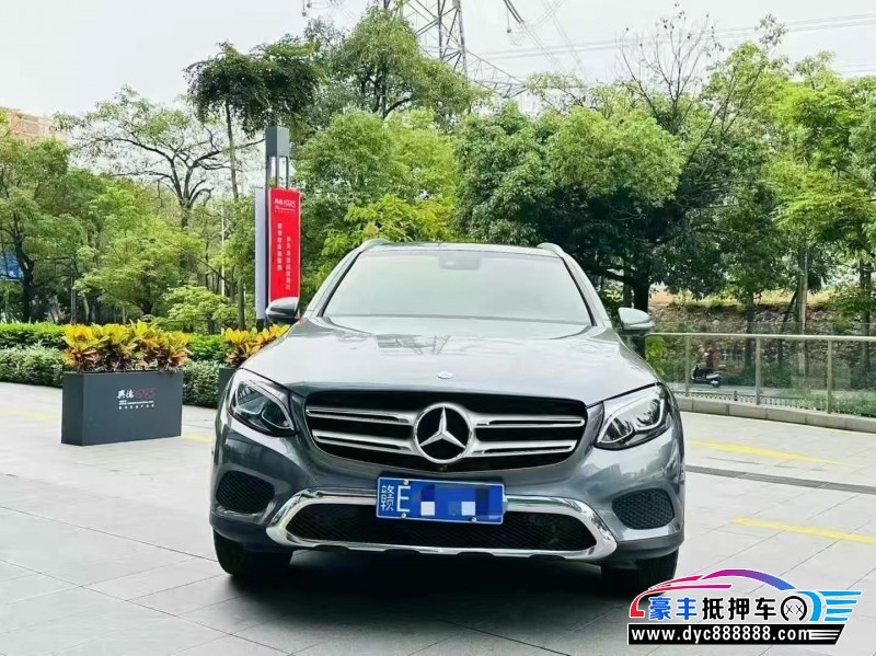 抵押车出售16年奔驰GLC轿车