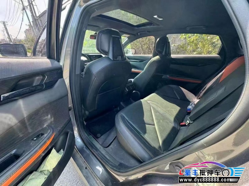 23年长安长安UNI轿车抵押车出售