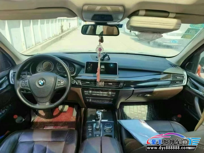 16年宝马X5轿车抵押车出售