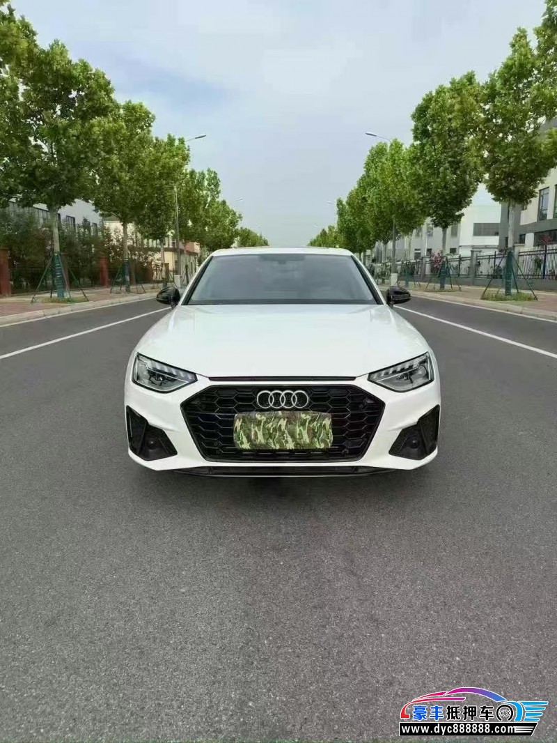 抵押车出售22年奥迪A4L轿车