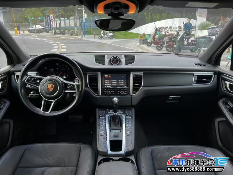 15年保时捷Macan迈凯轿车抵押车出售