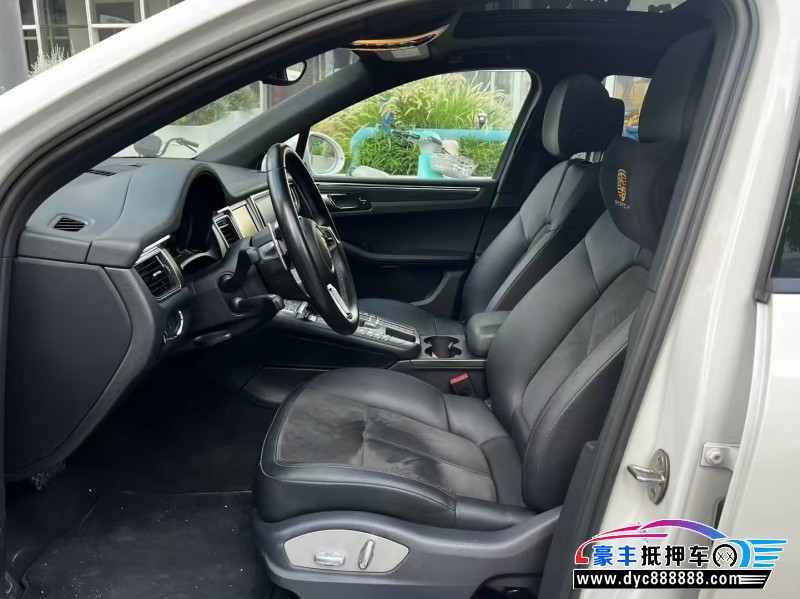 15年保时捷Macan迈凯轿车抵押车出售