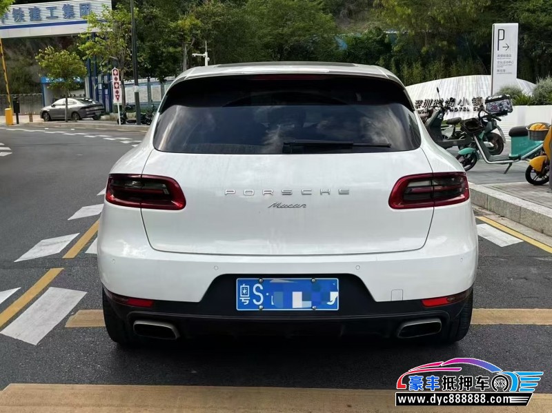 15年保时捷Macan迈凯轿车抵押车出售