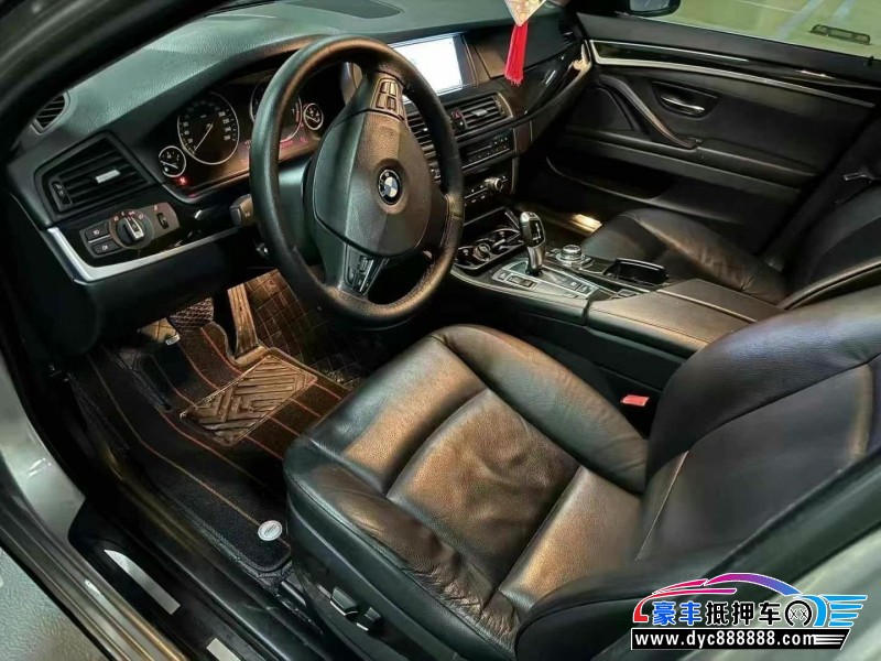 13年宝马5系轿车抵押车出售