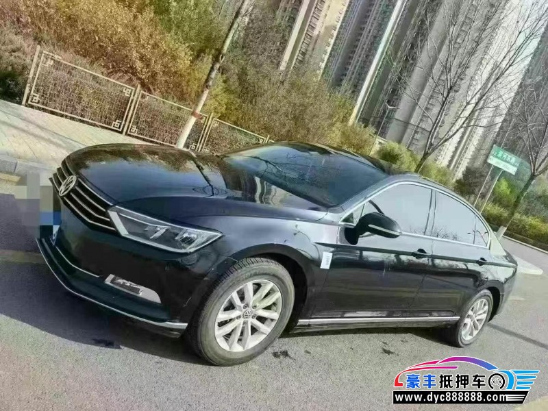 18年大众迈腾轿车抵押车出售