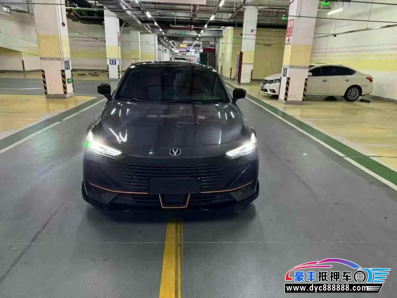 24年长安长安UNI轿车抵押车出售