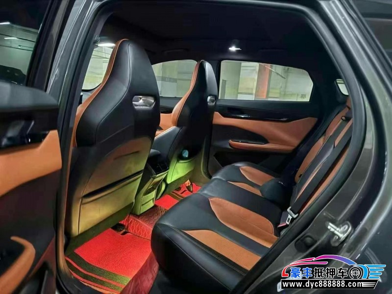 24年长安长安UNI轿车抵押车出售