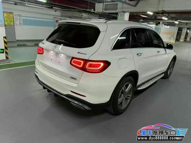 20年奔驰GLC轿车抵押车出售