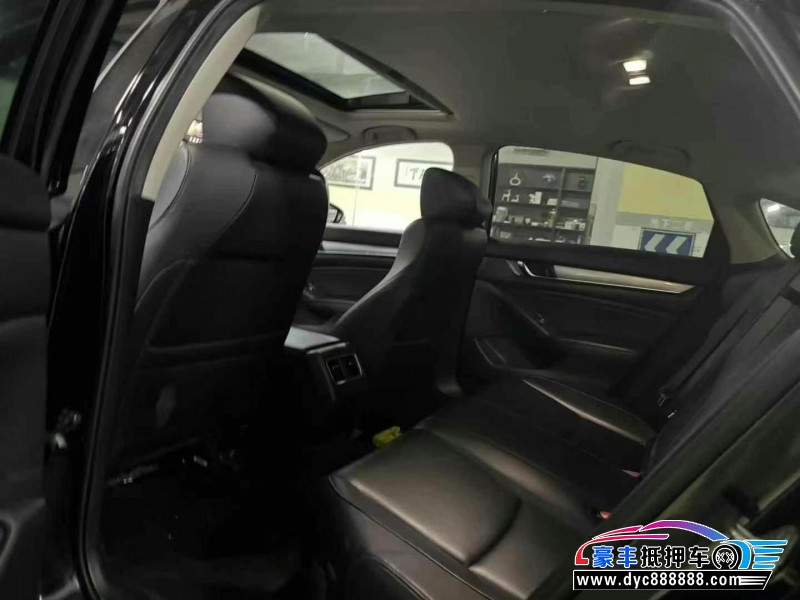 19年本田雅阁轿车抵押车出售