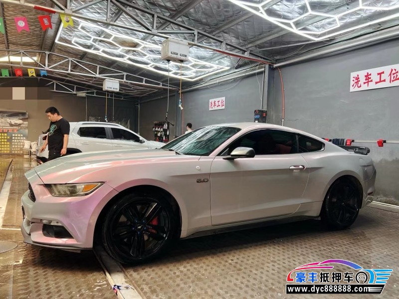 15年福特野马轿车抵押车出售