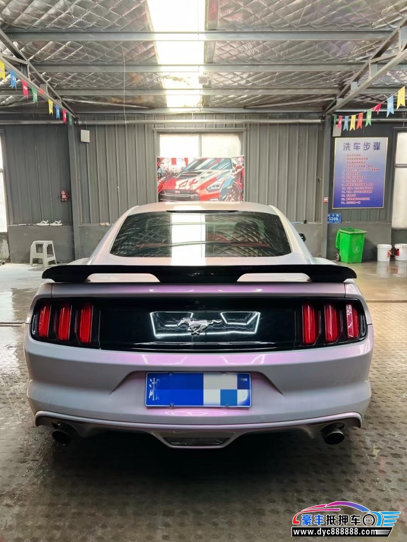 15年福特野马轿车抵押车出售