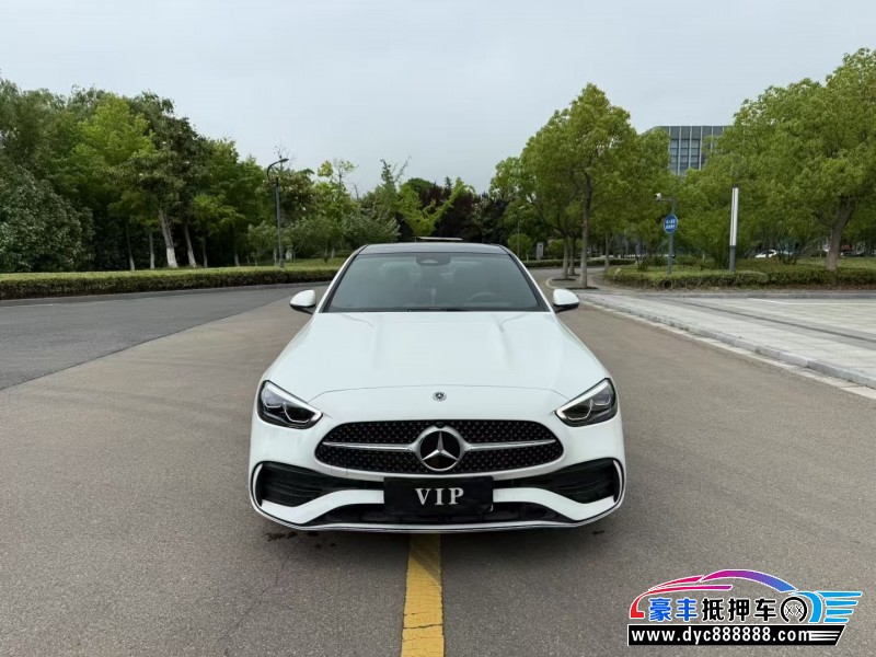 24年奔驰C轿车抵押车出售