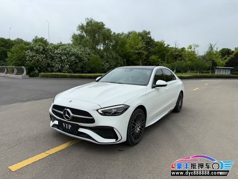 24年奔驰C轿车抵押车出售