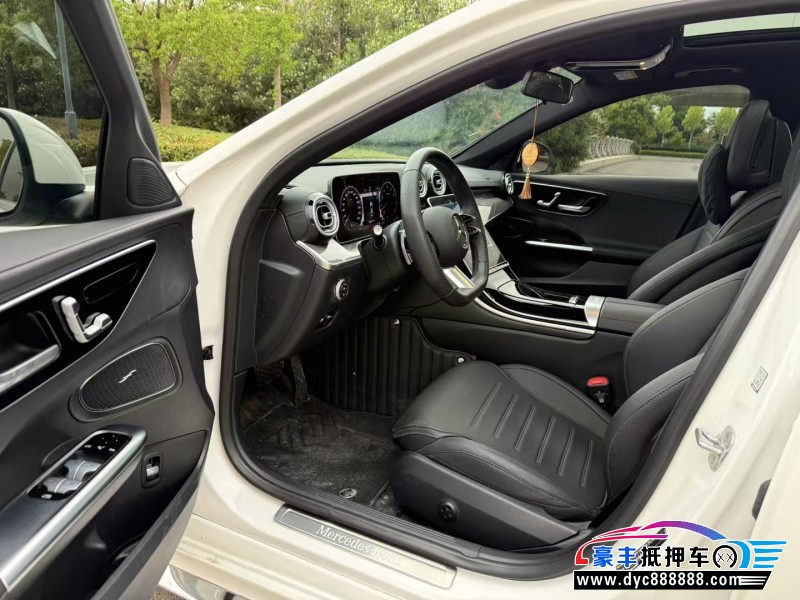 24年奔驰C轿车抵押车出售