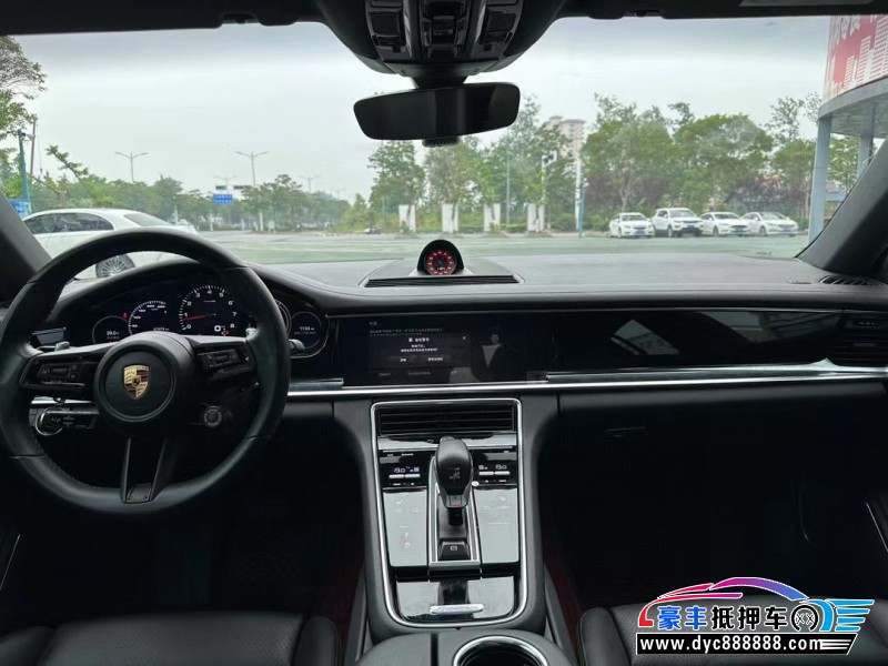 22年保时捷帕纳梅拉轿车抵押车出售