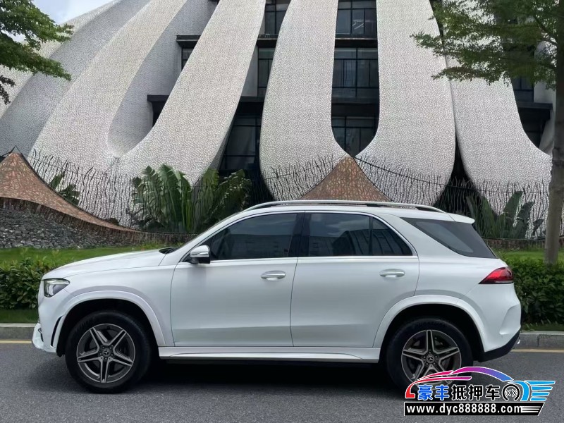 20年奔驰GLE轿车抵押车出售