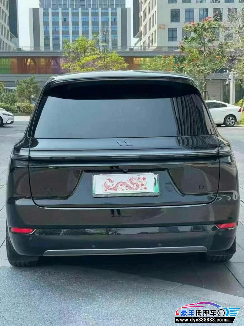 23年理想L9轿车抵押车出售