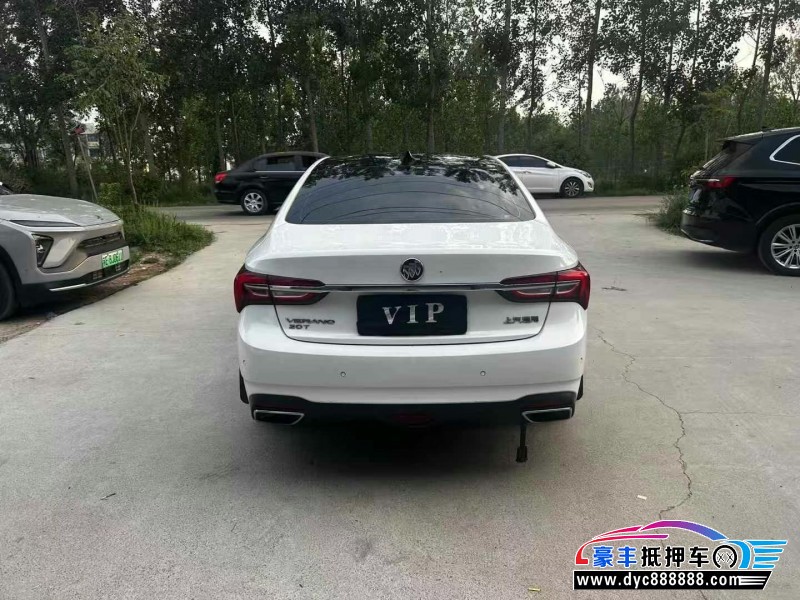 20年别克威朗轿车抵押车出售