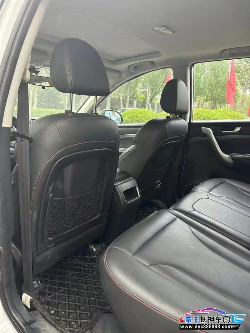 16年长城哈弗H6轿车抵押车出售